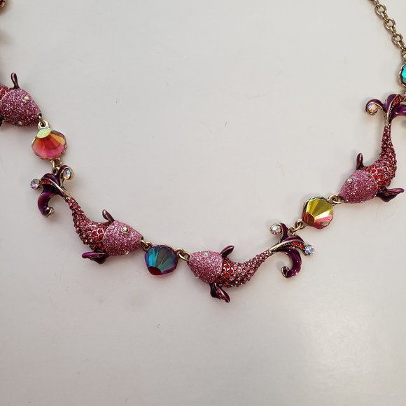 NWT Betsey Johnson  Fish Necklace. - Picture 3 of 10